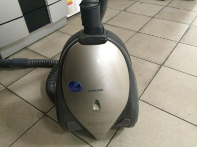 Лот: 7756445. Фото: 1. Пылесос Samsung VC-6713 H без... Пылесосы, паровые швабры