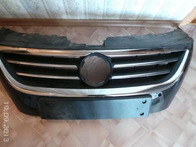Лот: 3192205. Фото: 1. решотка радиатора passat сс. Кузов