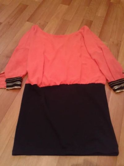 Лот: 8091010. Фото: 1. Платье-туника коралл рр 46-48. Платья