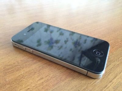 Лот: 5728485. Фото: 1. iPhone 4 32gb Black. Смартфоны