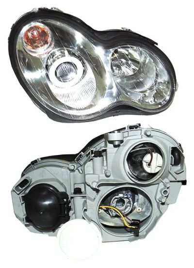 Лот: 3699198. Фото: 1. Фара правая mercedes w203 (04-05... Оптика и освещение