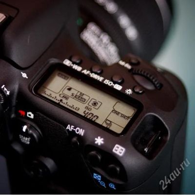 Лот: 1351606. Фото: 1. Canon EOS 7D + Canon 85mm f/1... Цифровые зеркальные