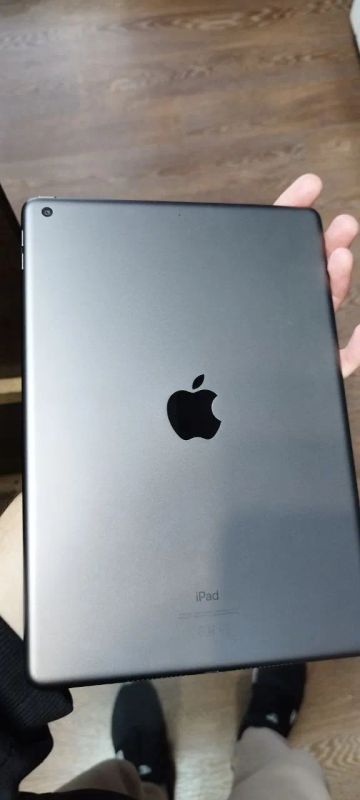 Лот: 19852319. Фото: 1. Apple iPad 8 Space Grey Wi-Fi... Планшеты