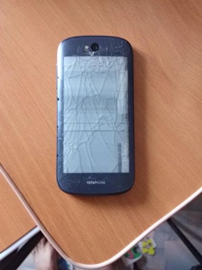 Лот: 9973662. Фото: 1. Yotaphone 2. Смартфоны