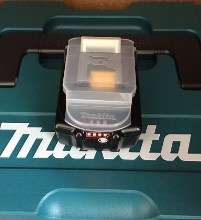 Лот: 11762612. Фото: 1. Аккумулятор Makita BL1830B. Электроинструмент