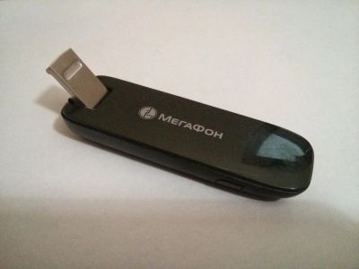 Лот: 4159666. Фото: 1. 3G модем Мегафон E367. Проводные модемы