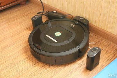 Лот: 8051513. Фото: 1. Пылесос Roomba Румба 770. Пылесосы, паровые швабры