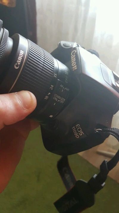 Лот: 9882190. Фото: 1. Canon 1100d. Цифровые зеркальные