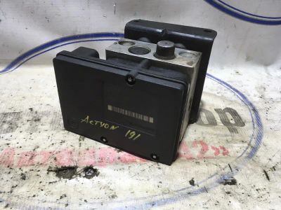 Лот: 21717203. Фото: 1. блок abs SsangYong Actyon Sports... Двигатель и элементы двигателя