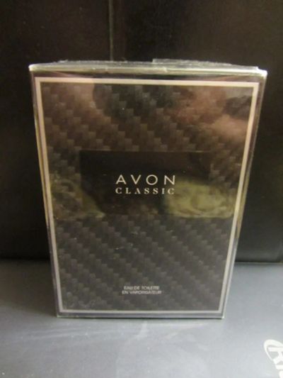 Лот: 6682151. Фото: 1. Avon Classik для него. Подарки на Новый год