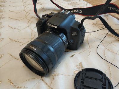 Лот: 16086030. Фото: 1. Canon 650d 18-135mm is stm. Цифровые зеркальные