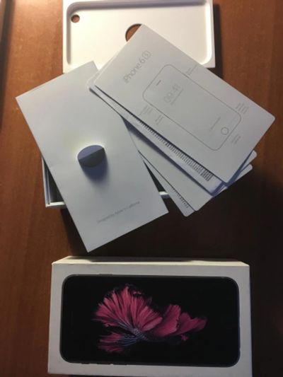 Лот: 11042347. Фото: 1. коробка iPhone 6s 64 gb. Другое (аксессуары)