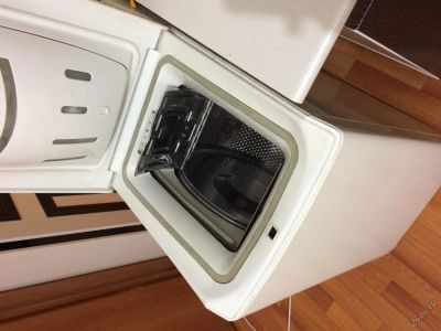 Лот: 5657901. Фото: 1. Стиральная машинка Indesit wt100. Стиральные машины