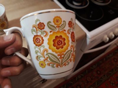 Лот: 11930432. Фото: 1. Две большие кружки 0,5 литра очень... Кружки, стаканы, бокалы