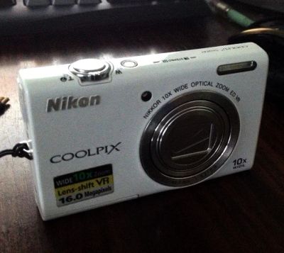 Лот: 3464349. Фото: 1. Nikon Coolpix S6200 Срочно. Цифровые компактные