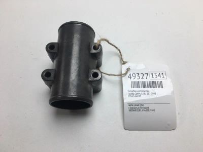 Лот: 20394068. Фото: 1. Патрубок интеркулера Toyota Camry... Кузов