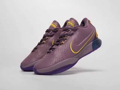 Лот: 21775523. Фото: 1. Кроссовки Nike Lebron XXI. Кеды, кроссовки, слипоны