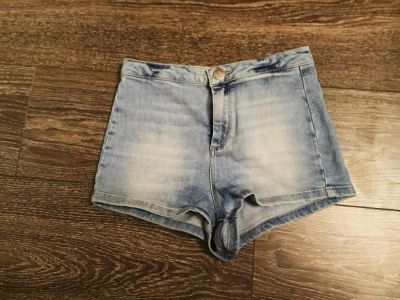 Лот: 7396026. Фото: 1. Крутые джинсовые шорты Topshop... Брюки, шорты