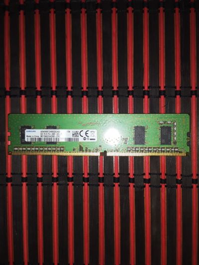 Лот: 15251484. Фото: 1. 4Gb DDR4 Samsung 2400Mhz. Оперативная память