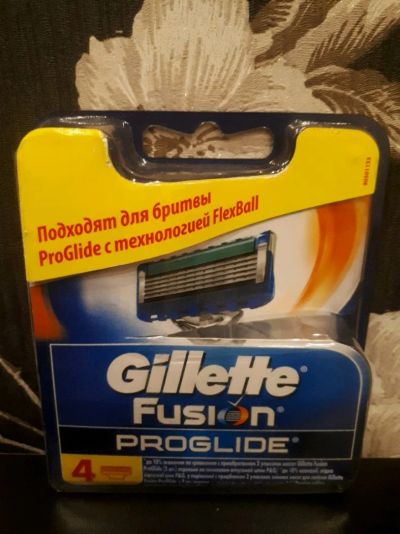 Лот: 10880646. Фото: 1. Gillette fusion proglide 4шт. Другое (интимные товары)