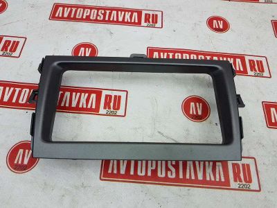 Лот: 20900910. Фото: 1. Рамка магнитолы Toyota Corolla... Двигатель и элементы двигателя
