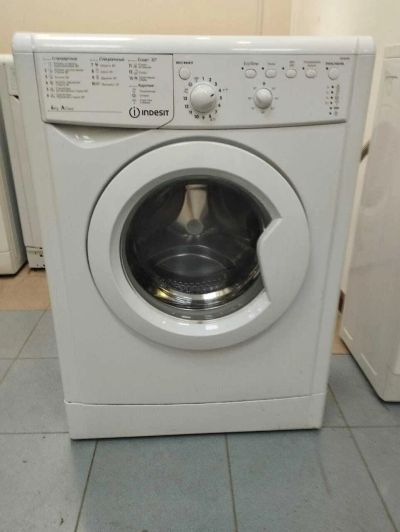 Лот: 23913334. Фото: 1. Стиральная машина Indesit IWUB... Запчасти для остальной бытовой техники