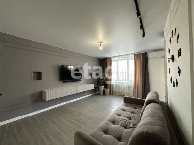 Лот: 21644746. Фото: 1. Продам 3-комн. кв. 76.2 кв.м... Квартиры, студии