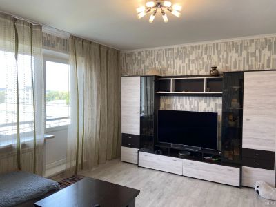Лот: 18064720. Фото: 1. 5-комн. квартира, 97 м². Квартиры, студии