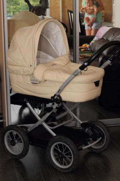 Лот: 4283557. Фото: 1. Коляска-люлька Peg Perego. Коляски