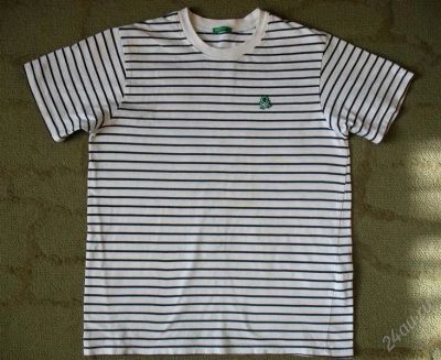 Лот: 1590576. Фото: 1. Футболка в синюю полоску Benetton... Футболки, поло, топы, лонгсливы