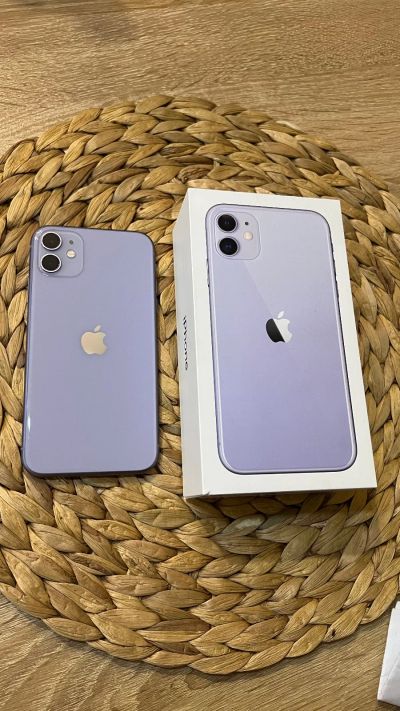 Лот: 20316944. Фото: 1. iPhone 11 128 gb. Смартфоны