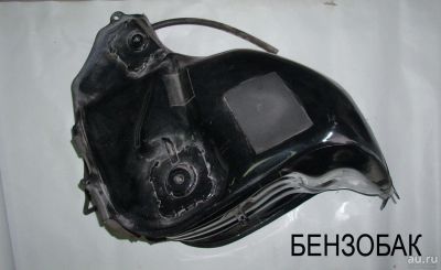 Лот: 8337320. Фото: 1. Honda CBR600RR 2003 бензобак. Запчасти