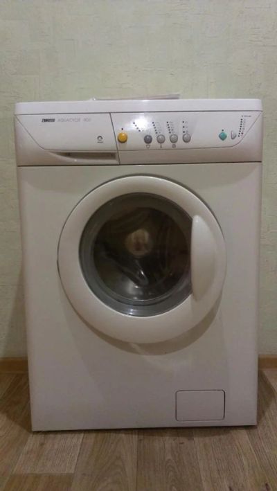 Лот: 4866610. Фото: 1. Стиральная машина Zanussi Aquacycle... Стиральные машины