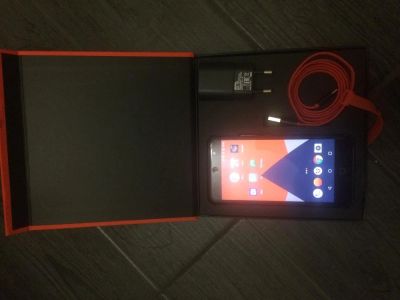 Лот: 10630215. Фото: 1. Wileyfox Swift 2. Смартфоны