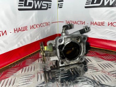 Лот: 19045286. Фото: 1. Дроссельная заслонка Mazda Demio... Топливная система