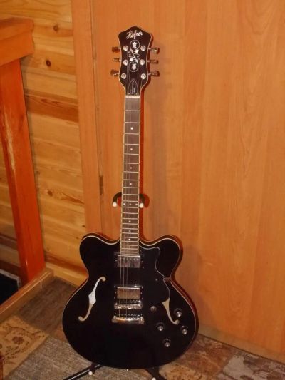 Лот: 10898805. Фото: 1. электрогитара Hofner Verythin... Гитары