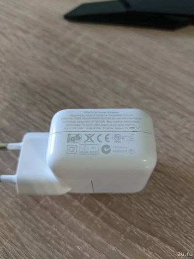 Лот: 18299174. Фото: 1. Зарядное устройство Apple оригинал. Зарядные устройства, блоки питания, адаптеры сетевые для смартфонов