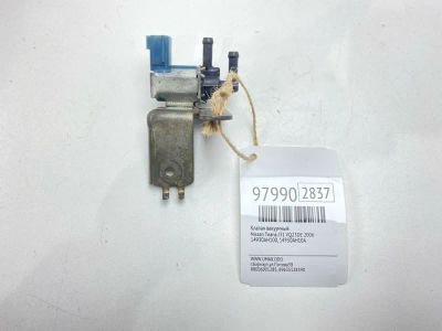 Лот: 24773302. Фото: 1. Клапан вакуумный Nissan Teana... Двигатель и элементы двигателя