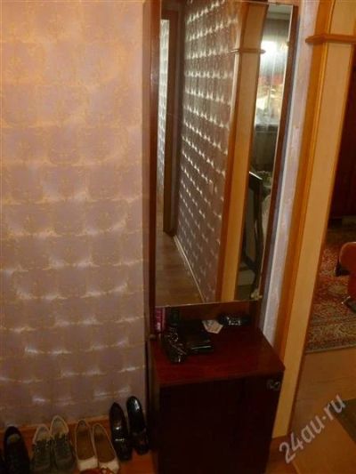 Лот: 2953831. Фото: 1. зеркало с тумбой. Прихожие, гардеробные