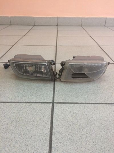 Лот: 11494737. Фото: 1. Фары противотуманные Nissan Bluebird... Оптика и освещение