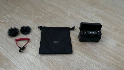 Лот: 21772001. Фото: 1. Беспроводной микрофон DJI Mic. Микрофоны для фото и видеокамер