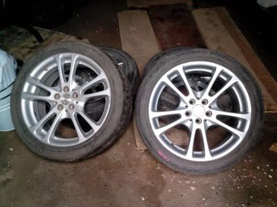 Лот: 4204463. Фото: 1. льтье bridgestone r17 5*100 с... Шины на дисках