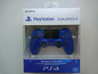 Лот: 11595392. Фото: 1. Геймпад Dualshock 4. Рули, джойстики