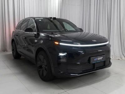 Лот: 25703640. Фото: 1. Внедорожник LiXiang L6 2025. Автомобили