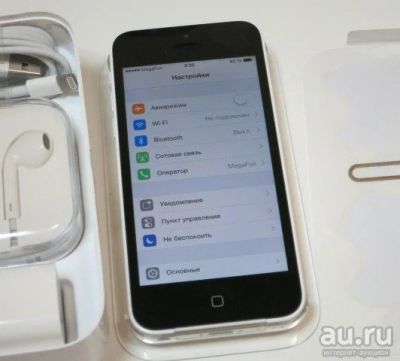 Лот: 8517506. Фото: 1. IPhone 5c. Смартфоны