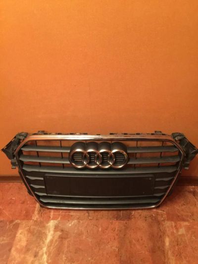 Лот: 5880268. Фото: 1. Решетка Audi a4. Кузов