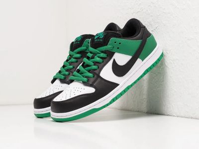 Лот: 19356356. Фото: 1. Кроссовки Nike SB Dunk Low. Кеды, кроссовки, слипоны