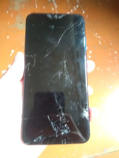 Лот: 25634498. Фото: 1. Смартфон honor 8x. Смартфоны