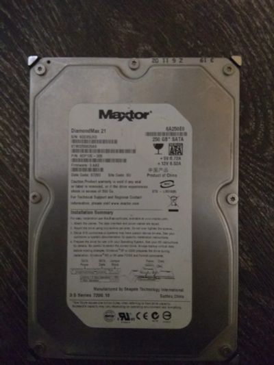 Лот: 16139645. Фото: 1. Жесткие диски 3шт Samsung, Maxtor... Жёсткие диски (HDD)