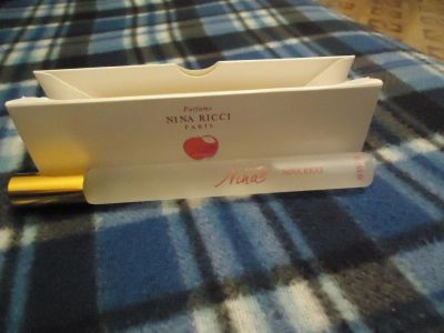 Лот: 3958075. Фото: 1. Духи Nina Ricci. Женская парфюмерия